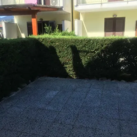Villetta Deluxe Isca Marina Villa *